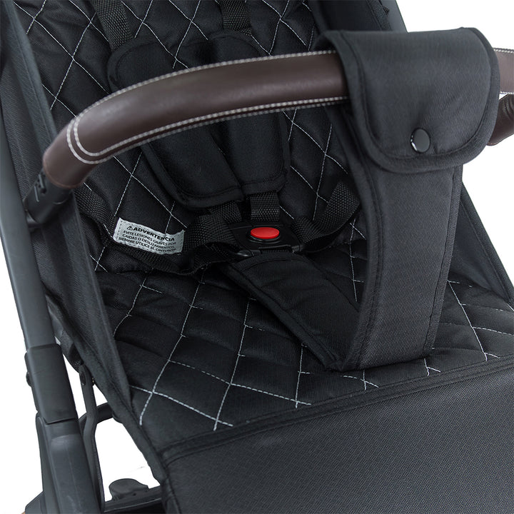 Coche Compacto Pixel Black Premium