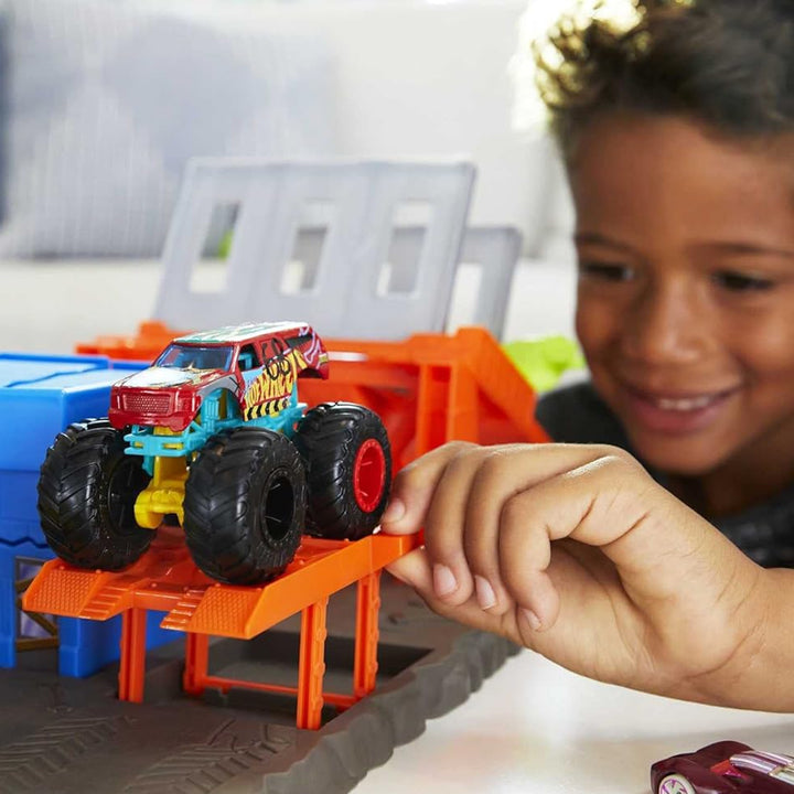 Estación de Explosiones Monster Trucks Hot Wheels